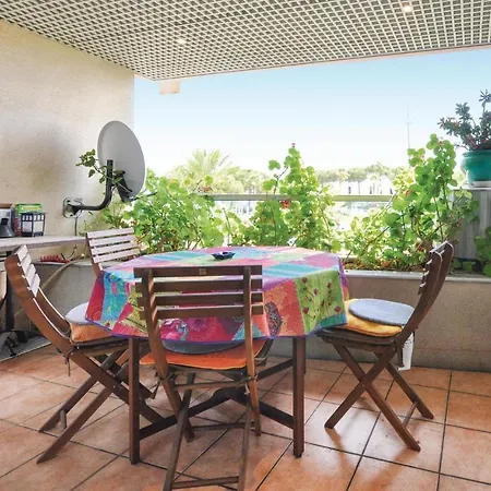 Uv-1547 Apartment *